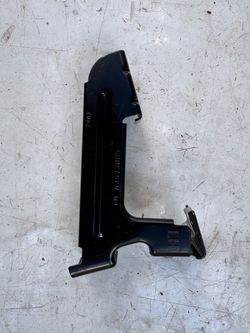 2021-2023 Chevy Tahoe bumper bracket