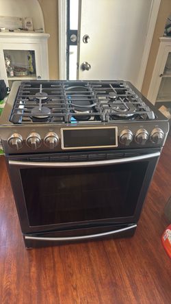 Samsung gas stove - Used in great condition! $180