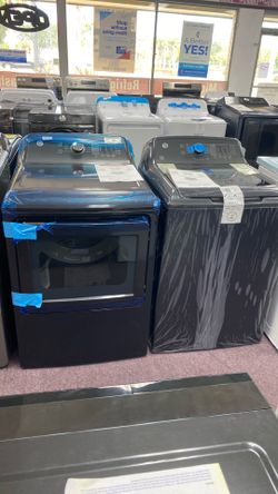 GE washer and dryer set