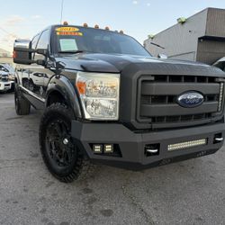 2015 Ford F250 Super Duty Lariat 