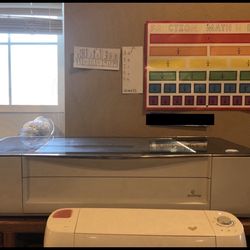 Glowforge Basic laser cutter/engraver + Extras 