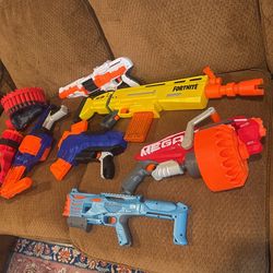 Nerf Guns 