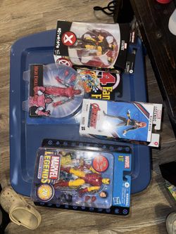 Assorted Marvel Legends 