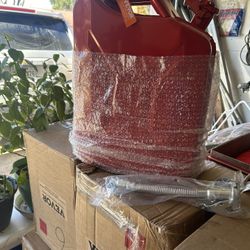 Tanque Para La Gasolina   Trae 2 La Caja. Nuevos 