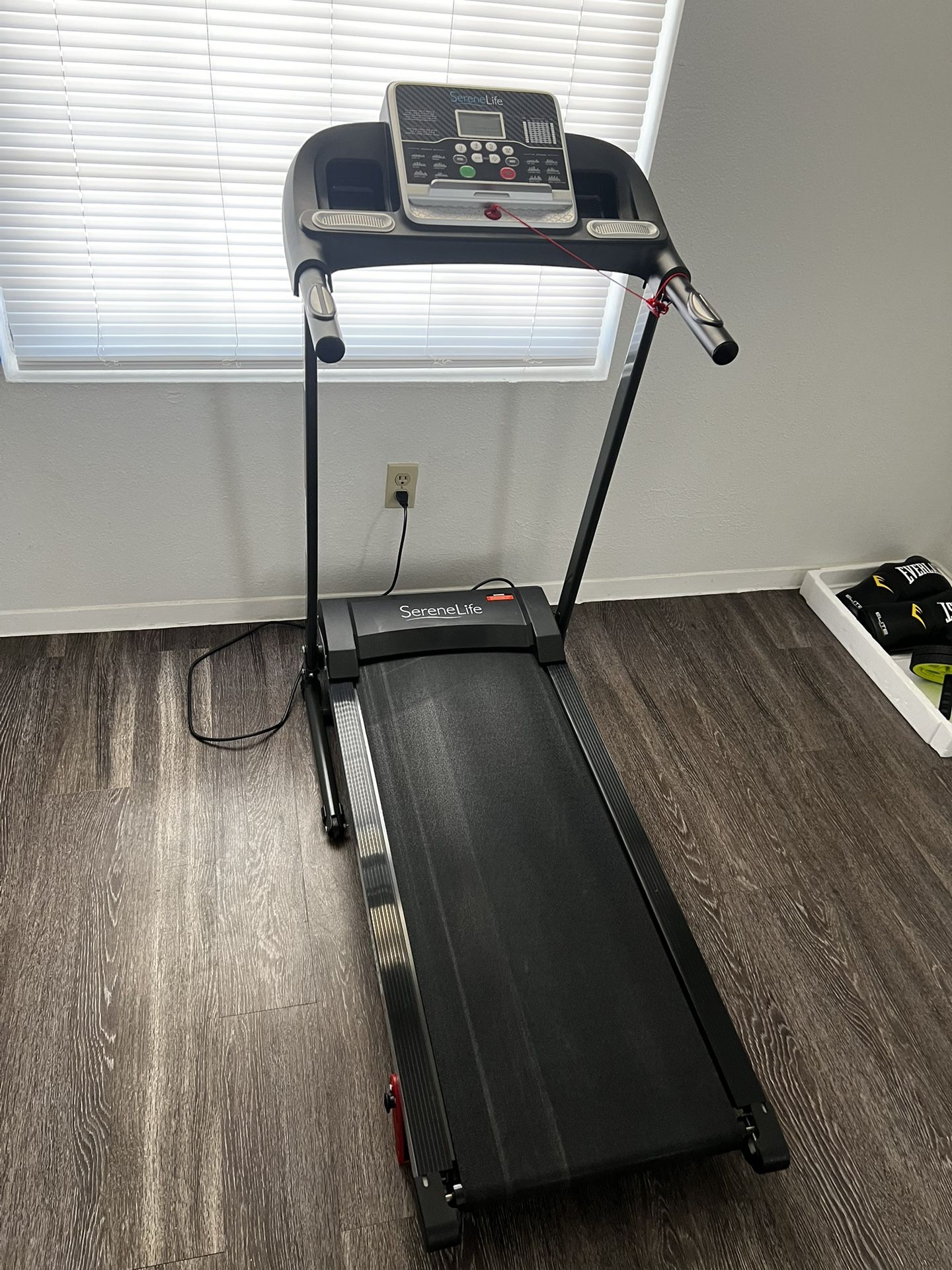 Treadmill 