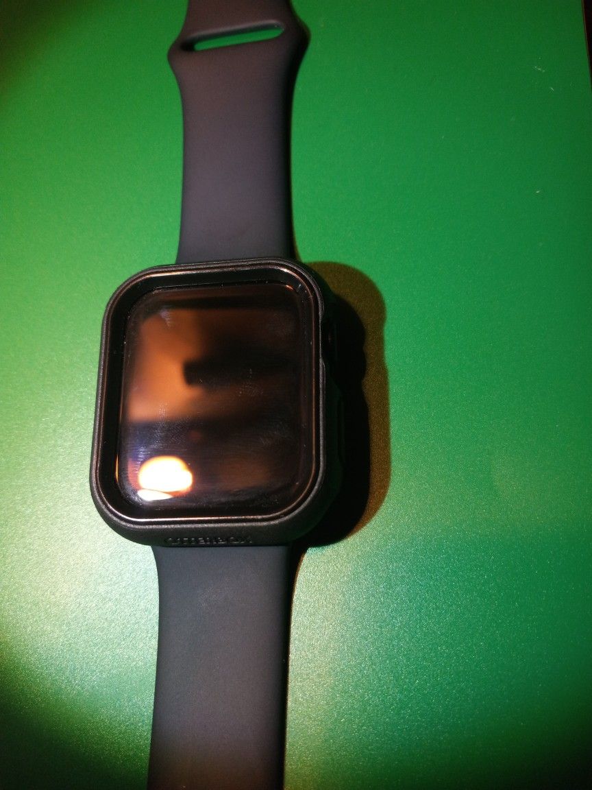 Apple Watch Series 8