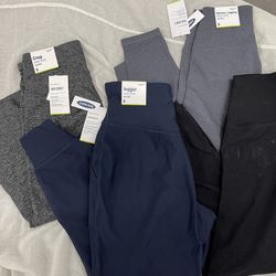 4 Pairs of Brand New With Tags Old Navy Leggings/ yoga Pants (small) 