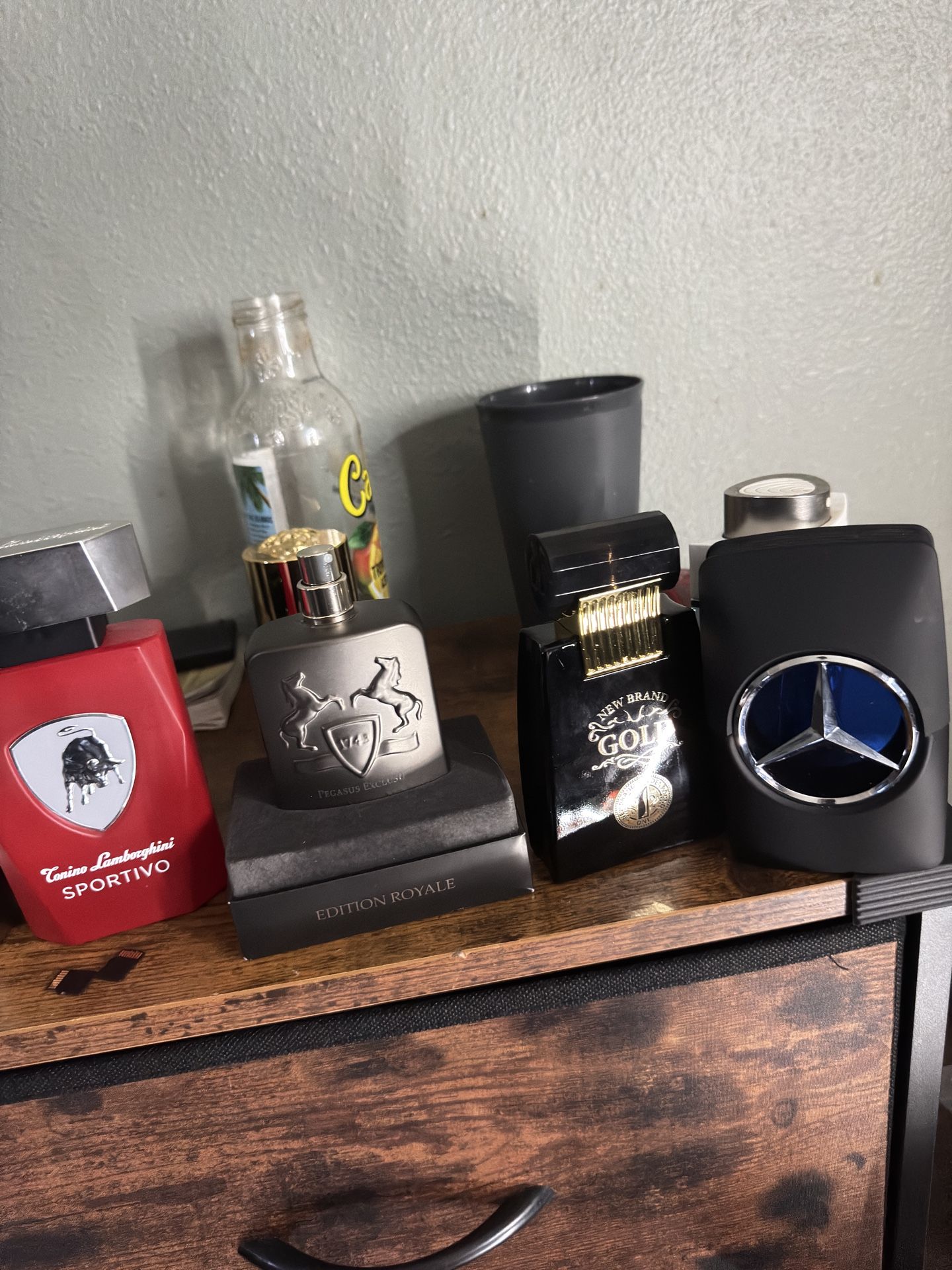 😶‍🌫️😶‍🌫️😶‍🌫️NICHE FRAGRANCES FOR TRADE OR SELL😶‍🌫️😶‍🌫️😶‍🌫️