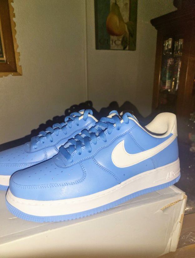 Air Force 1s '07 University Blue & White, Size 11.5