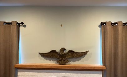 Large Vintage American Eagle )Pick Up Only 90042) (42x15x4)