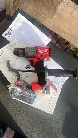 M18 hammer drill w 5.0 battery