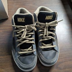 Nike Blazer shoes size 9