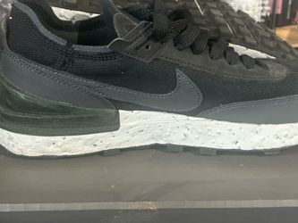 Nike sneakers size 8.5 Men