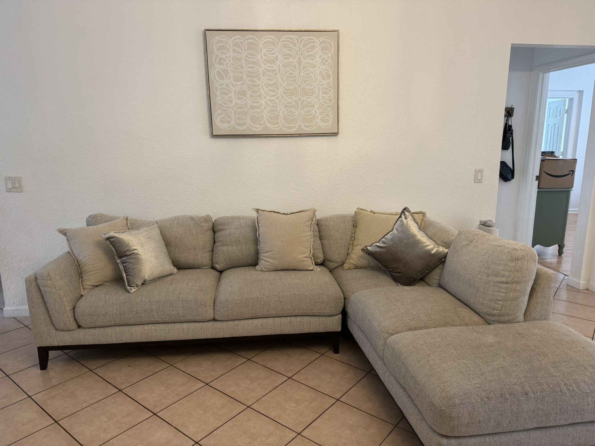Sofa Very Good Condition From City Furniture