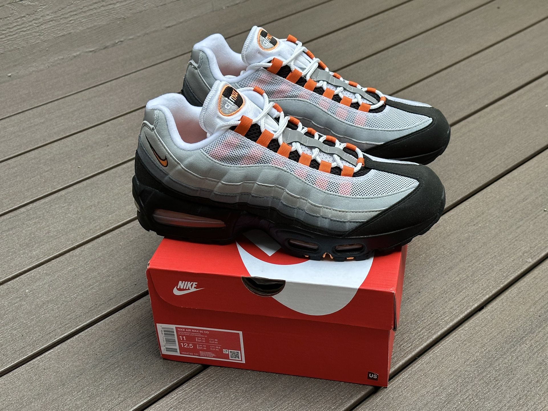Nike Air Max 95 OG - Big Bubble Mandarin - M 11