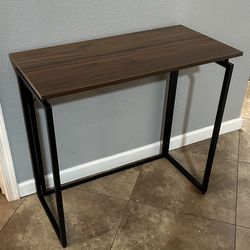 (NEW) 32” Wide Folding Computer Desk
