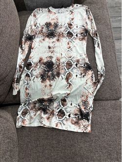 $2 Brand New! Small dress