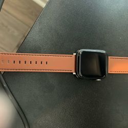 Apple Watch SE 44mm