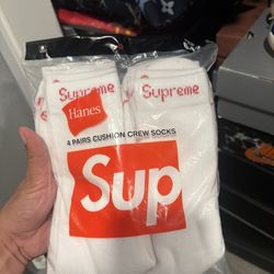 Supreme Socks 🧦 