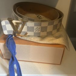 Louis Vuitton belt