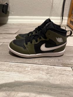 Jordans size 1 kids