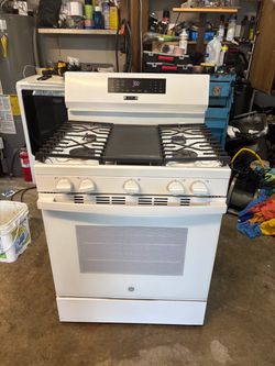 GE GAS STOVE  WHITE EVERYTHING WORKING ESTUFA DE GAS MUY BUENA