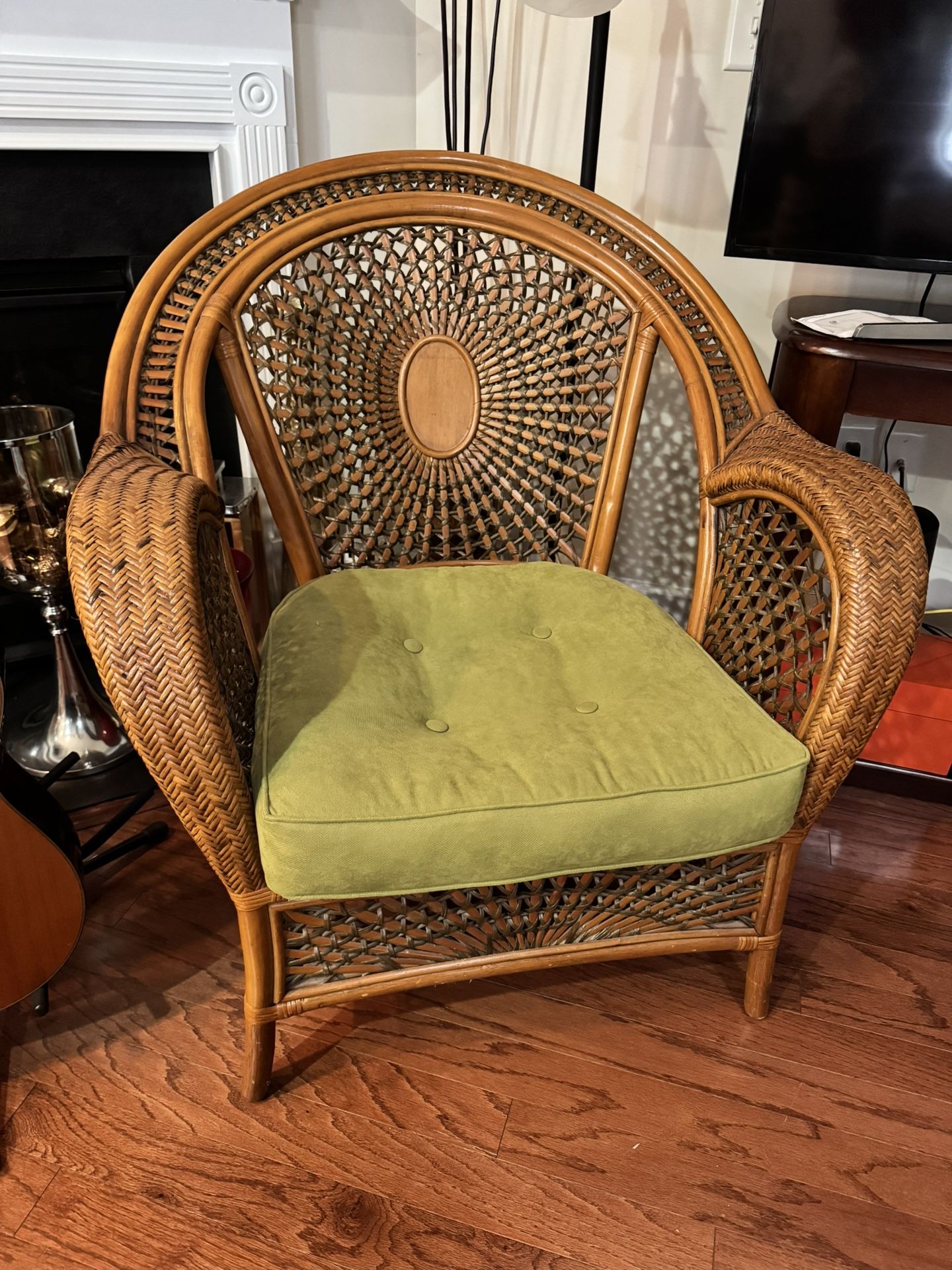 Accent Chairs