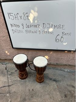 Curved wood djembe drum