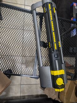 Oscillating sprinkler