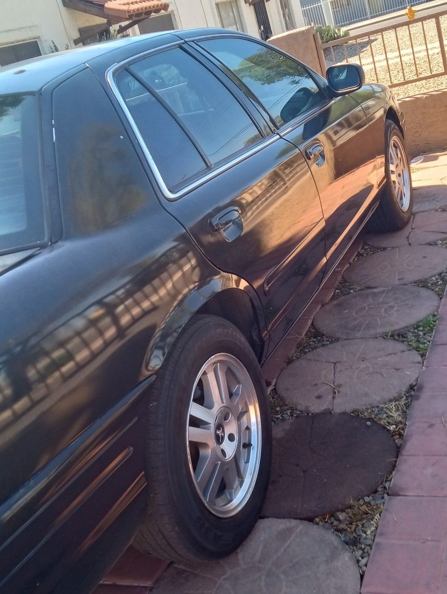 2007 Crown Vic Police Interceptor Want 2500 Obo Need Gone Everything Works Strong Car 