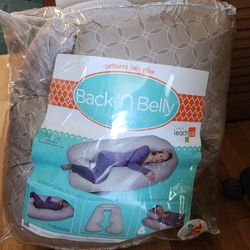Back 'N Belly - The Chic (Body pillow)