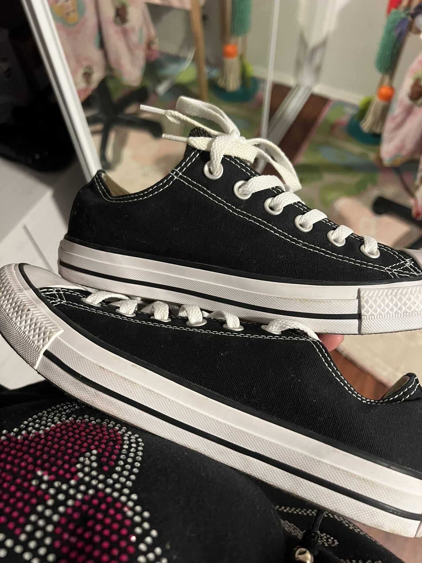 Converse