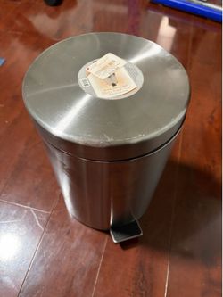 7 liter pedal trash can