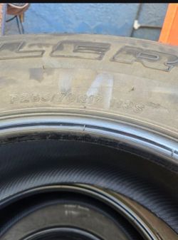 Tires 265/70/17