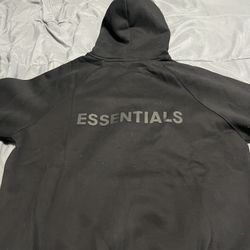 Black essential zip up | Medium