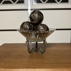 Glass Bowl Decor 