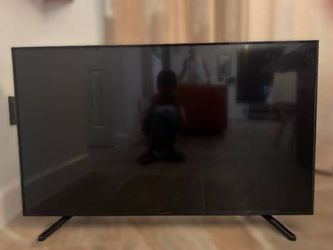 Televisor Insignia 48" Full HD 1080p LCD - Excelente Estado