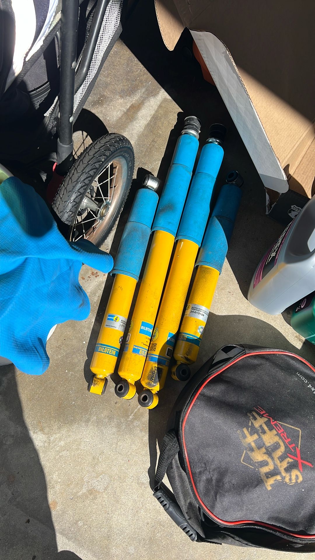 Blasting Shocks For 1(contact info removed) Jeep Wrangler Stock Hight