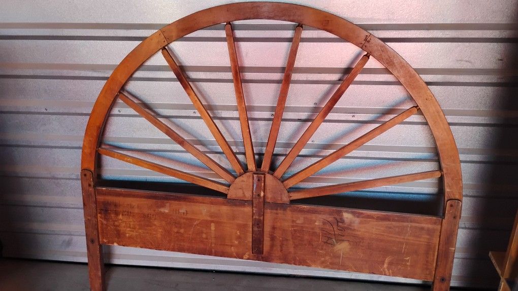 Wagonwheel Head Board