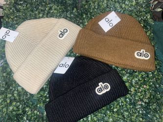 BEANIE HATS 