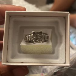 Wedding Ring Missing Two Diamonds 