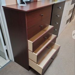 5 Drawer dresser