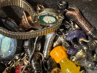 Mixed Lot of Watches, Jewelry, and Trinkets