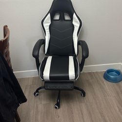 Game  Chair  (Pick Up Only)