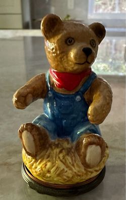 Bonbonniere Teddy Bear Sitting  Halcyon Days Enamel