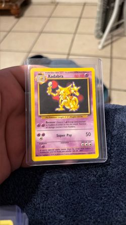 Kadabra Pokémon Card Base Set 32/102