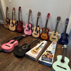 Wow, Huge lot of acoustic guitars in good playing condition