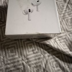 Apple AirPods Pro (2 Gen) with Charging Case
