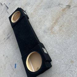 ($120 firm) custom built 2/10s sub box for a 02 to 13 Chevy Avalanche and Chevy HD 2500