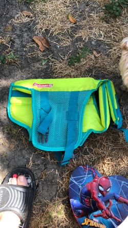 Doggie Life vest Medium